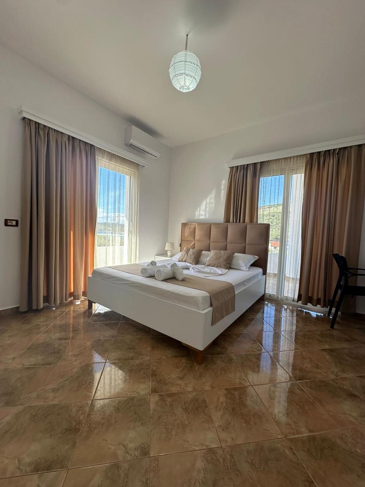 Seli'S Villa Ksamil Ngoại thất bức ảnh
