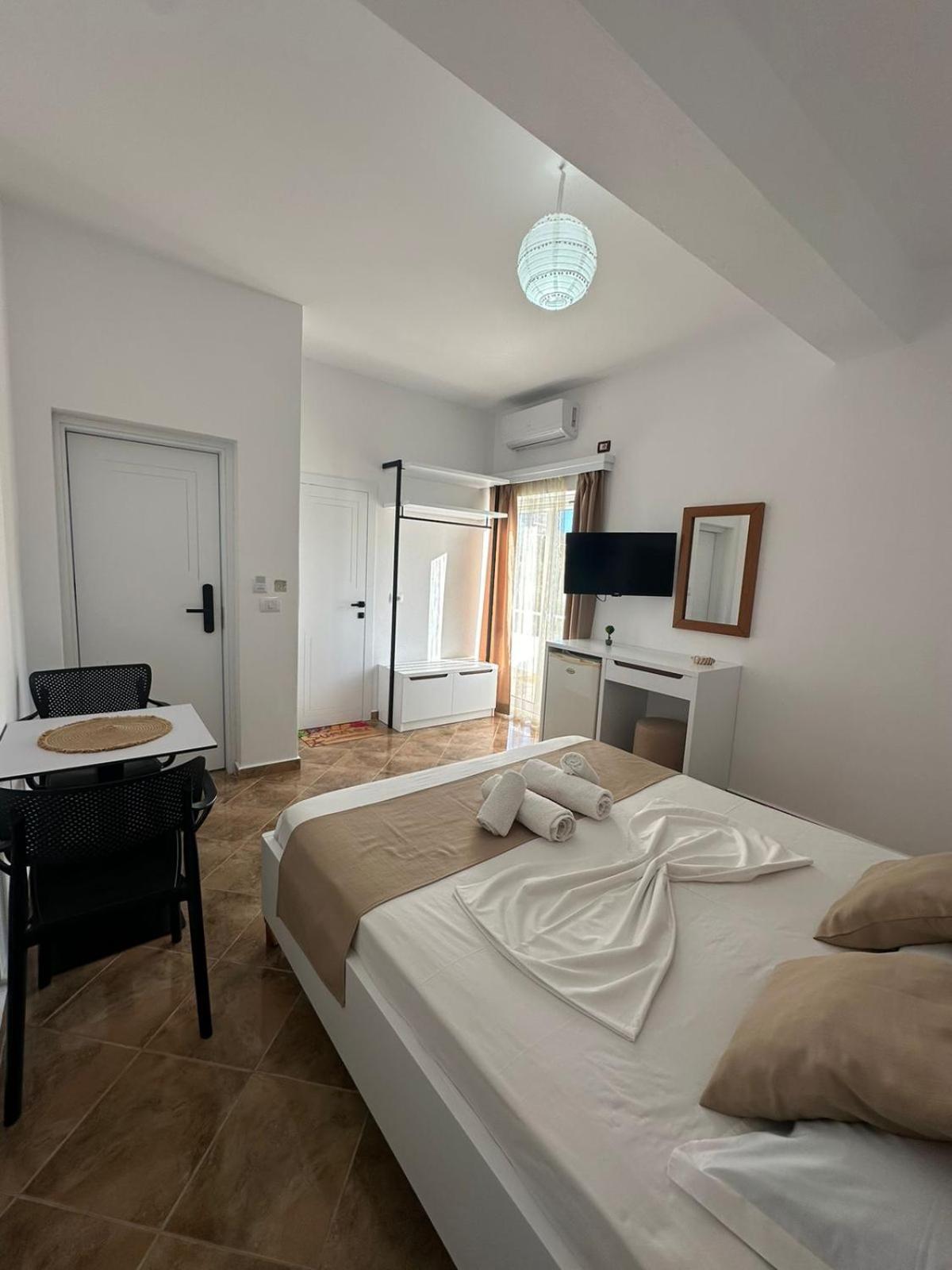 Seli'S Villa Ksamil Ngoại thất bức ảnh